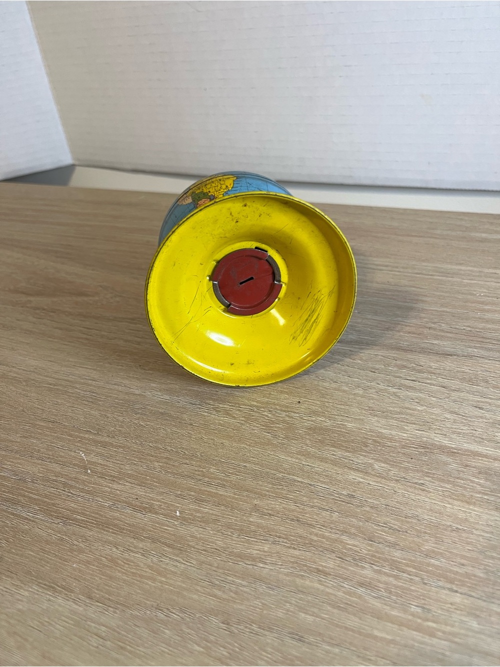Vintage Globe Coin Bank - Blue and Red Kids Savings Bank - Picture 4 of 6